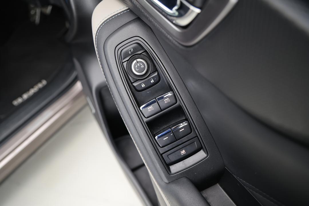 2021 Subaru Forester 2.5i-s (AWD), Automatic, 53003 km, Right Side Front Door Cabin View