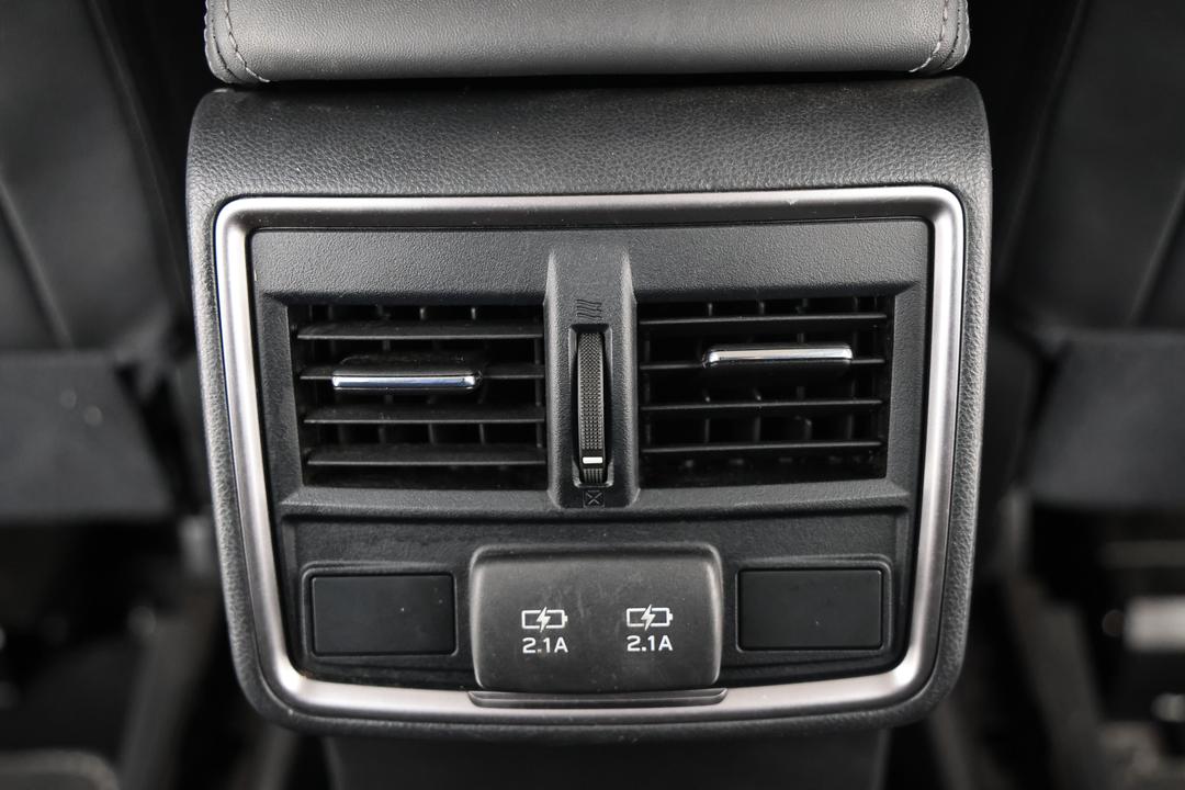 2021 Subaru Forester 2.5i-s (AWD), Automatic, 53003 km, Dashboard View
