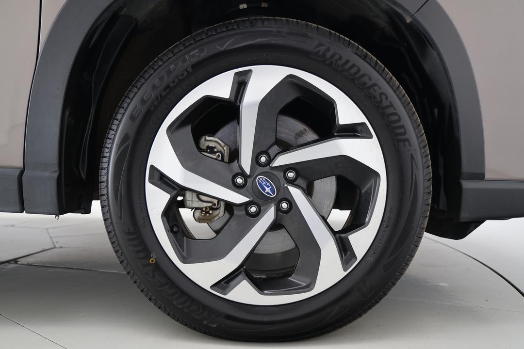 2021 Subaru Forester 2.5i-s (AWD), Automatic, 53003 km, Right Front Wheel