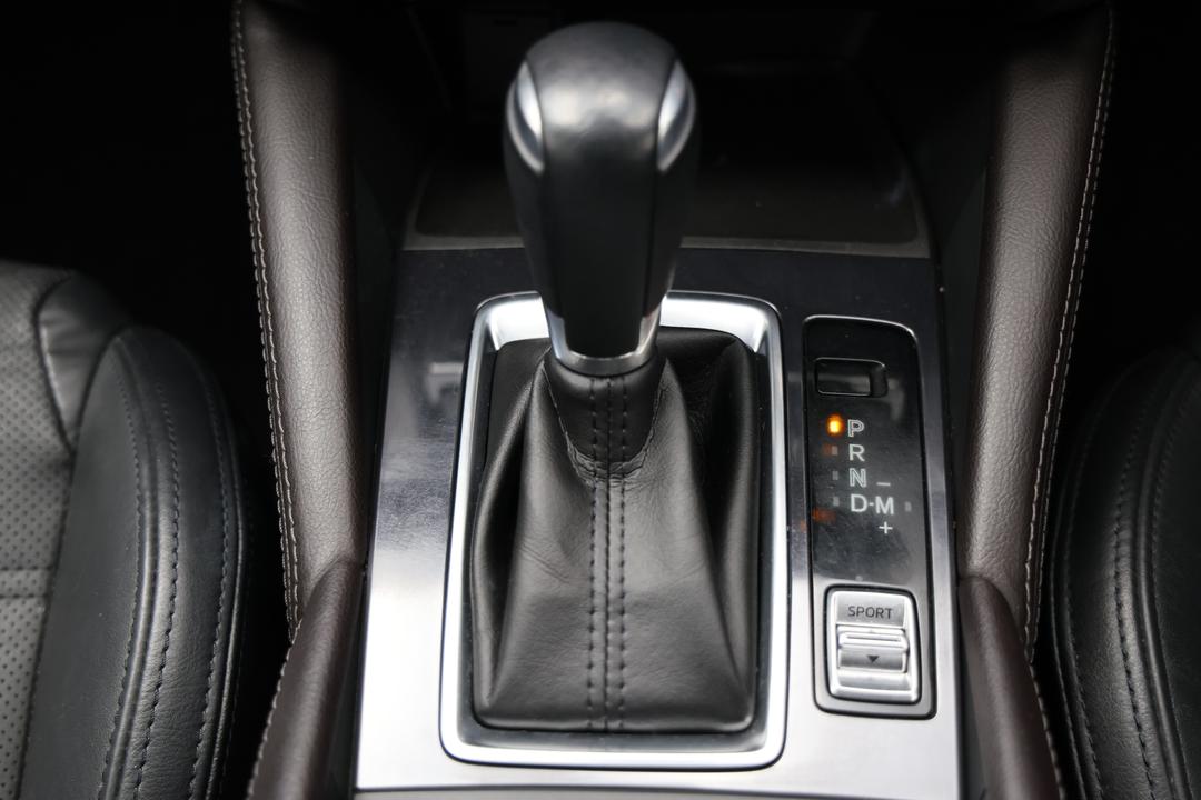 2017 Mazda 6 Gt, Automatic, 81162 km, Steering Wheel Close-up