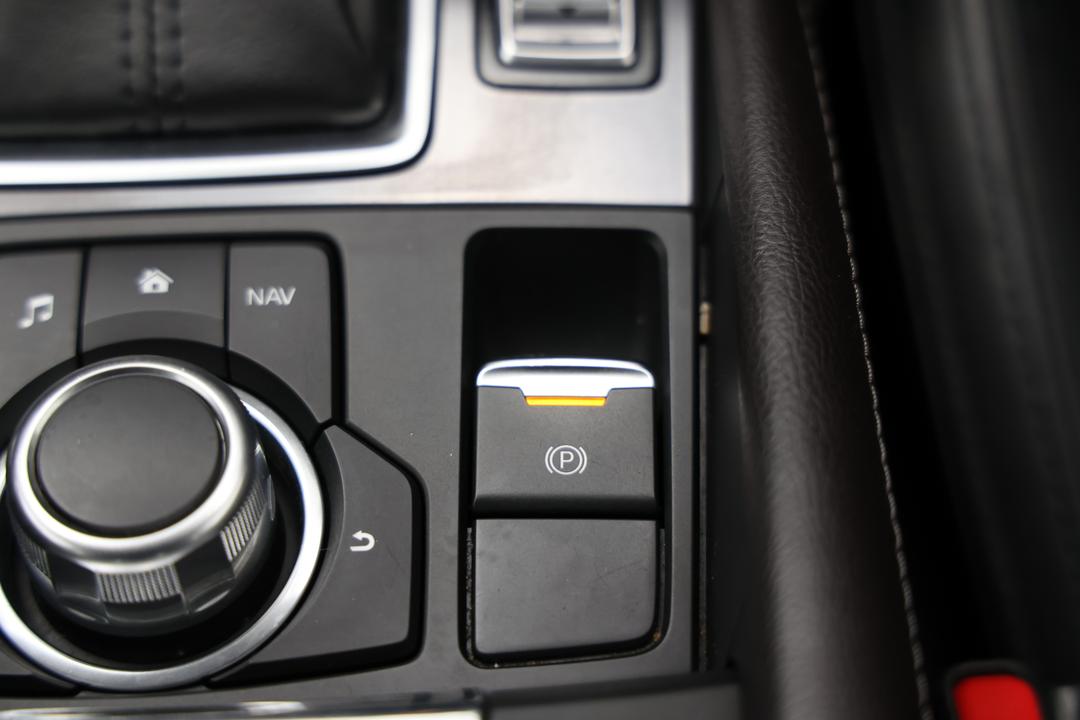 2017 Mazda 6 Gt, Automatic, 81162 km, Center Console
