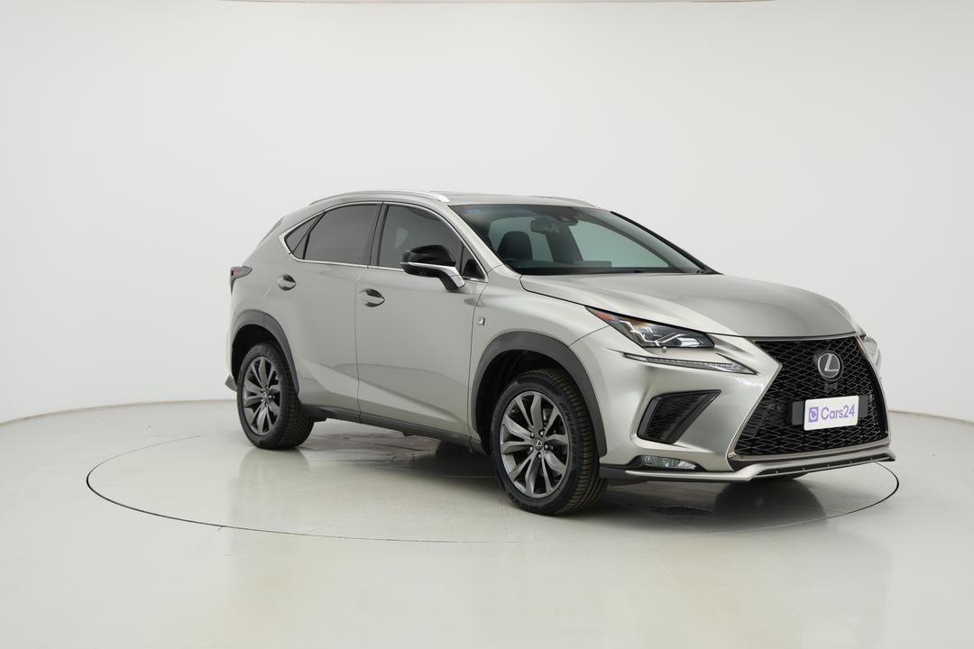2018 Lexus Nx300 F-sport (AWD), Automatic, 81744 km, Right Front Diagonal (45- Degree) View