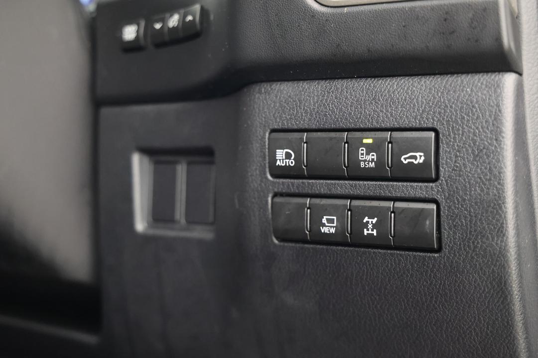 2018 Lexus Nx300 F-sport (AWD), Automatic, 81744 km, Center Console