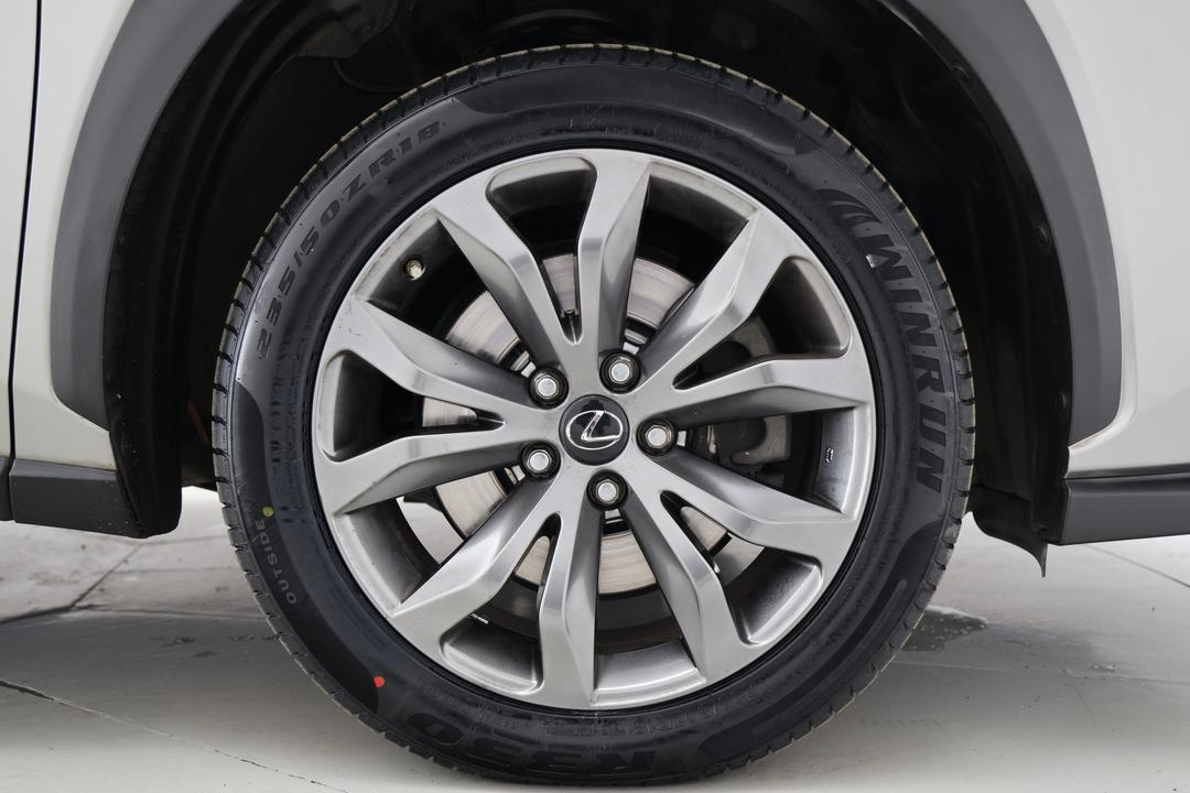 2018 Lexus Nx300 F-sport (AWD), Automatic, 81744 km, Right Front Wheel