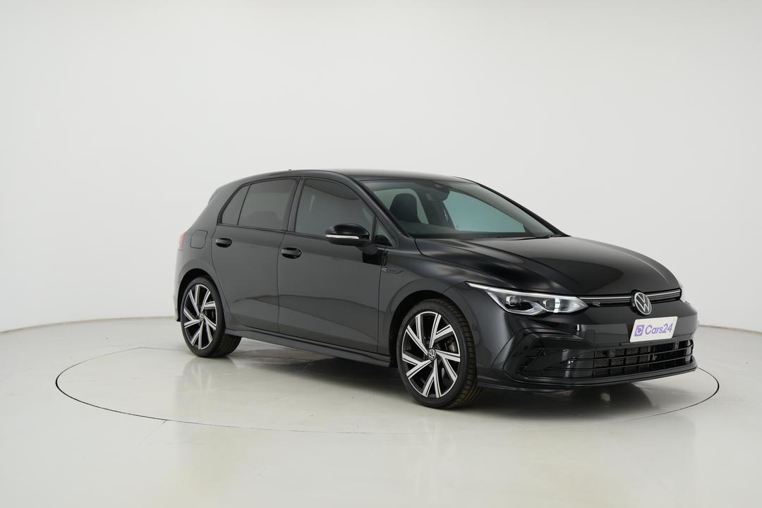2024 Volkswagen Golf 110tsi R-line, Automatic, 31996 km, Right Front Diagonal (45- Degree) View