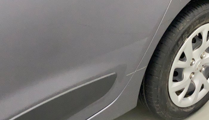 2019 Hyundai Grand i10 SPORTZ 1.2 KAPPA VTVT, Petrol, Manual, 20,294 km, Rear left door - Slightly dented