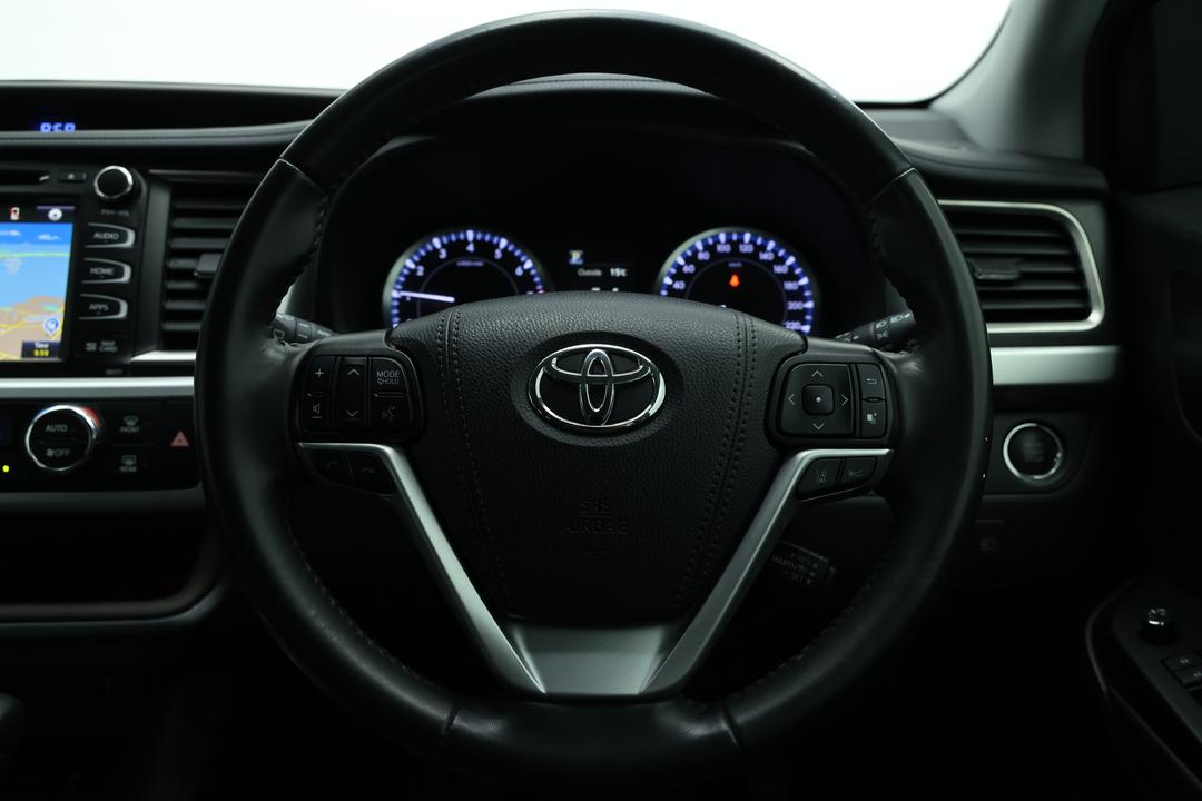 2019 Toyota Kluger Gxl (4x4), Automatic, 73833 km, Infotainment System
