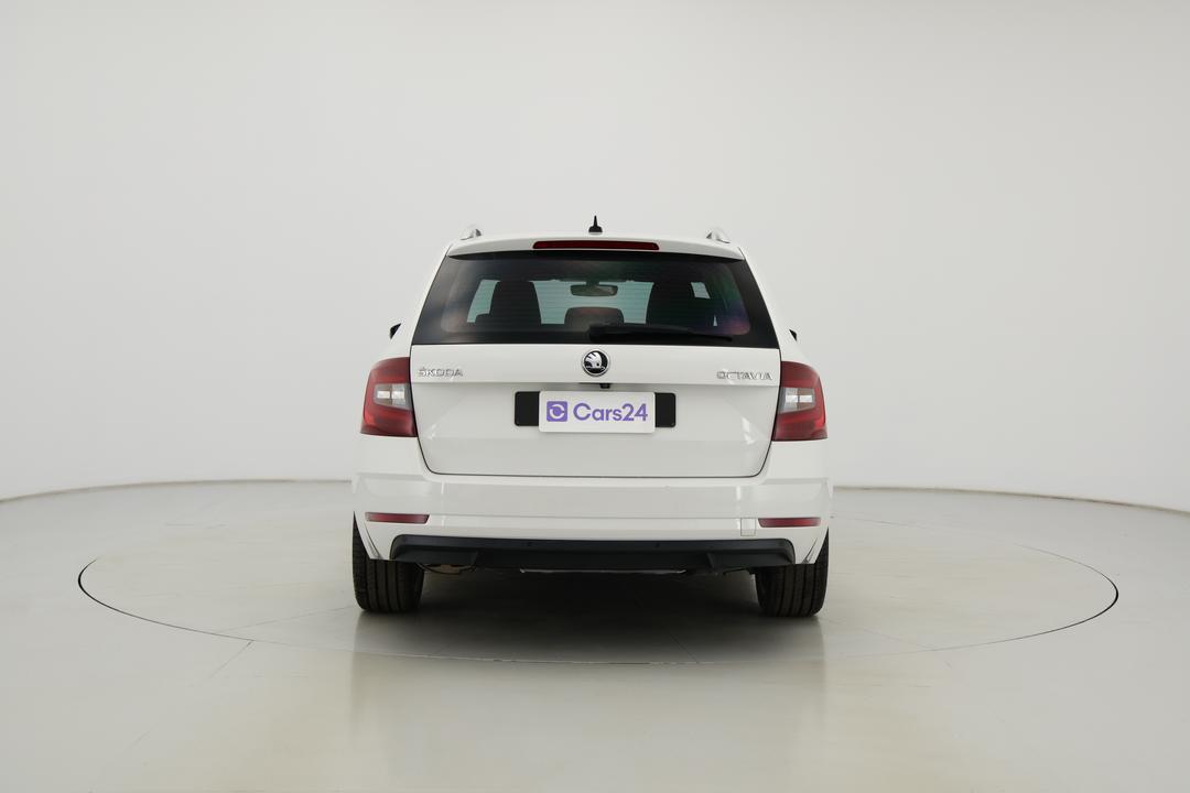 2019 SKODA Octavia 110 Tsi, Automatic, 90485 km, Back/Rear View