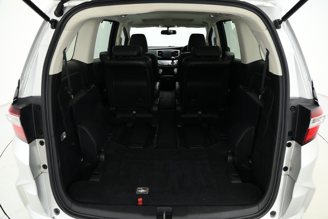 2016 Honda Odyssey Vti-l, Automatic, 81408 km, Boot Inside View