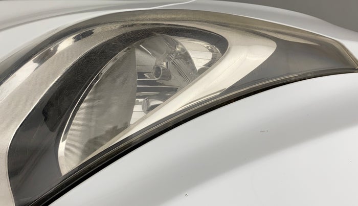 2011 Hyundai Verna FLUIDIC 1.6 VTVT SX, Petrol, Manual, 58,252 km, Right headlight - Faded