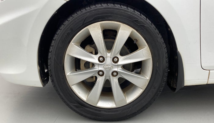 2011 Hyundai Verna FLUIDIC 1.6 VTVT SX, Petrol, Manual, 58,252 km, Left Front Wheel