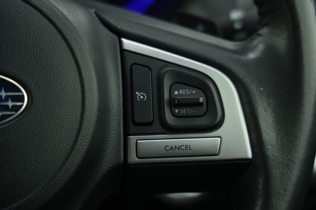 2015 Subaru Outback 2.0d Premium AWD, Automatic, 131514 km, On-Roof Controls/Sunglass holder