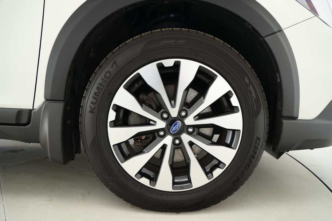 2015 Subaru Outback 2.0d Premium AWD, Automatic, 131514 km, Right Front Wheel