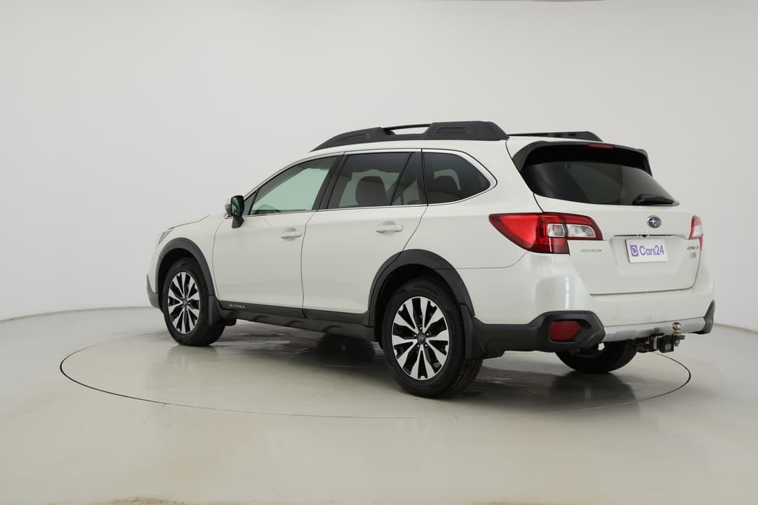 2015 Subaru Outback 2.0d Premium AWD, Automatic, 131514 km, Left Back Diagonal (45- Degree) View