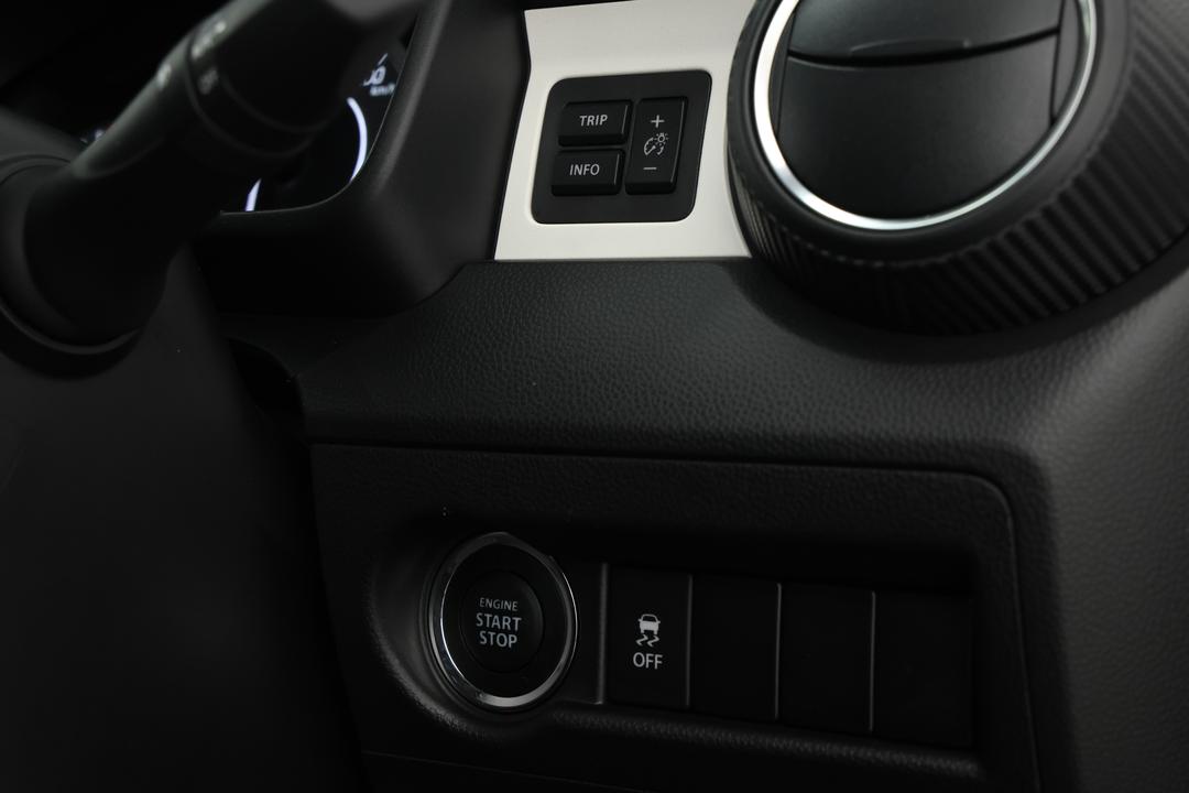2023 Suzuki Ignis Glx, Automatic, 2898 km, Utility Switches/Buttons