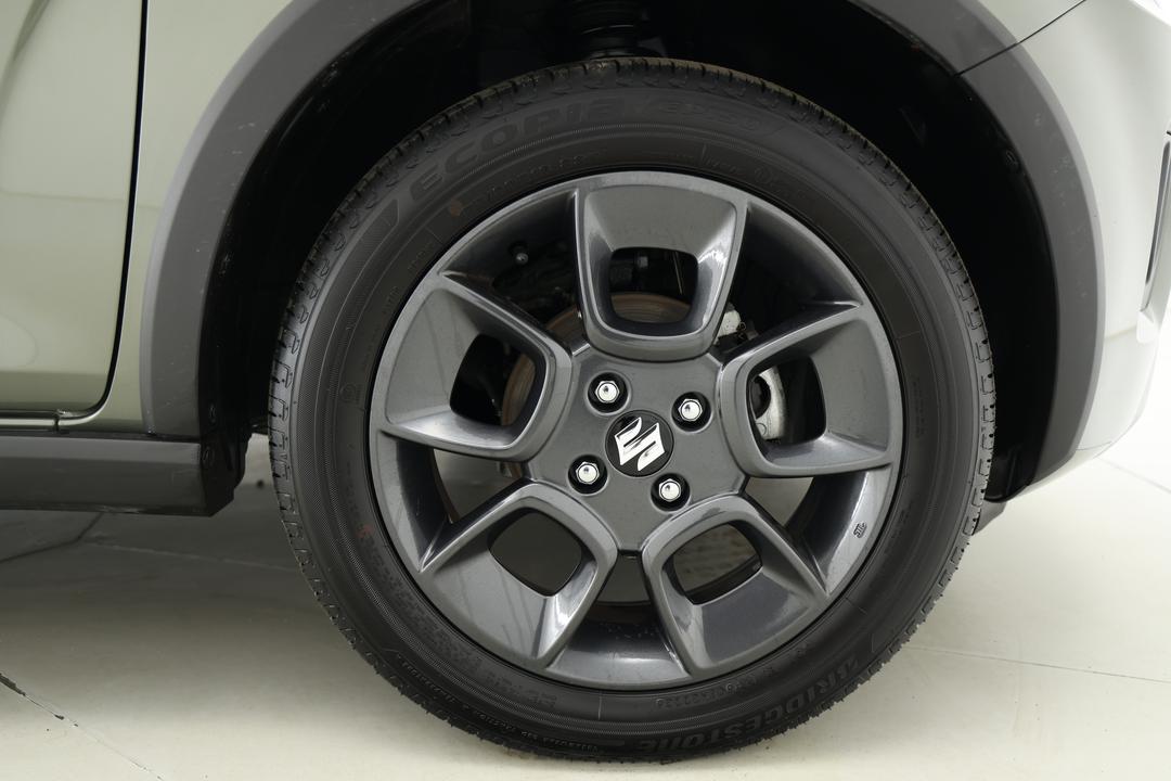 2023 Suzuki Ignis Glx, Automatic, 2898 km, Right Front Wheel