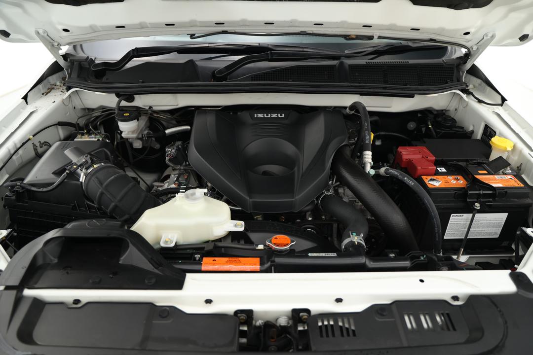 2022 Isuzu D-MAX Sx (4x2) High-ride, Manual, 99373 km, Open Bonnet (Engine)