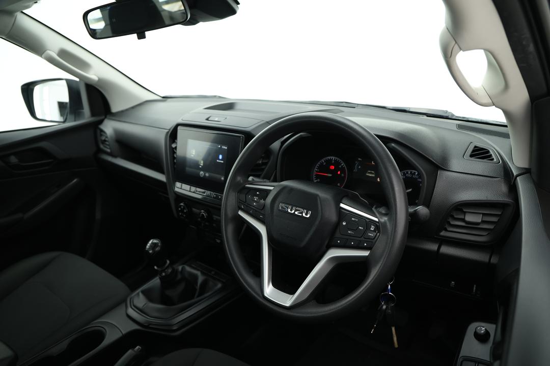 2022 Isuzu D-MAX Sx (4x2) High-ride, Manual, 99373 km, Dashboard View