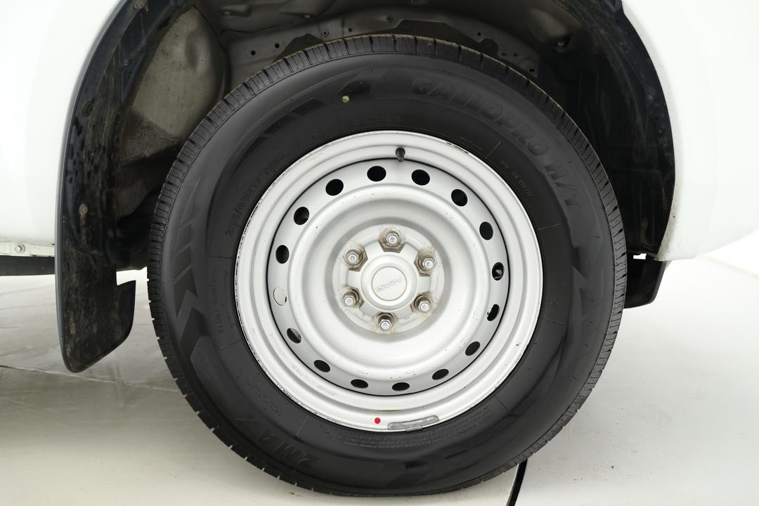 2022 Isuzu D-MAX Sx (4x2) High-ride, Manual, 99373 km, Right Front Wheel