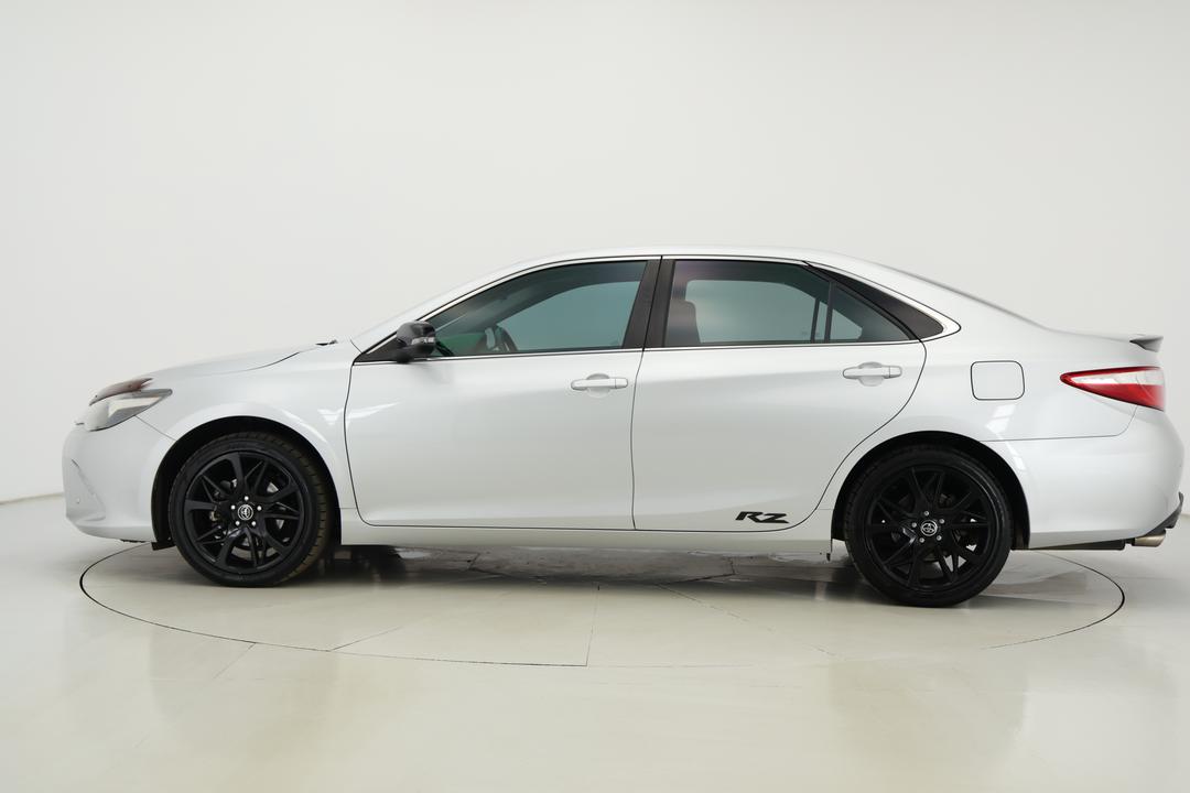 2017 Toyota Camry Rz S.e., Automatic, 63569 km, Left Side View
