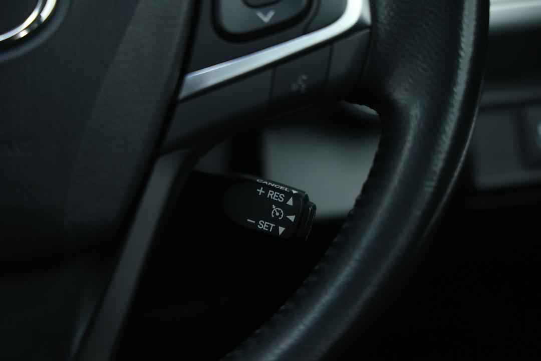 2017 Toyota Camry Rz S.e., Automatic, 63569 km, Cruise Control