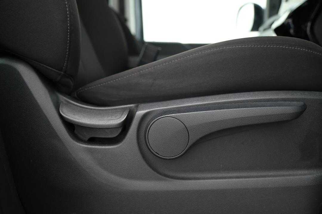 2022 Hyundai Staria Staria, Automatic, 78201 km, Drivers Side Adjustment Panel