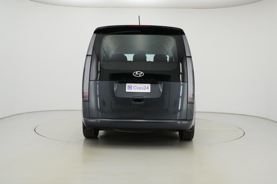 2022 Hyundai Staria Staria, Automatic, 78201 km, Back/Rear View