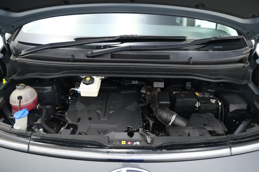 2022 Hyundai Staria Staria, Automatic, 78201 km, Open Bonnet (Engine)