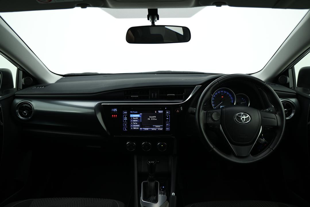 2015 Toyota Corolla Ascent Sport, Automatic, 89892 km, Rear A/C Vent