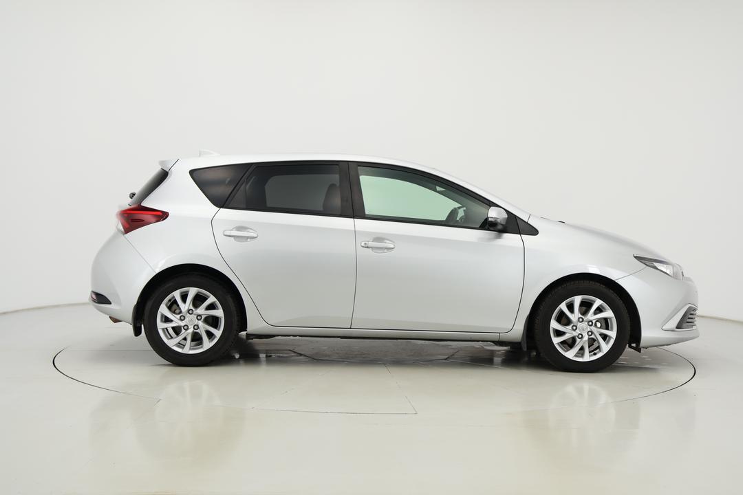 2015 Toyota Corolla Ascent Sport, Automatic, 89892 km, Right Side View