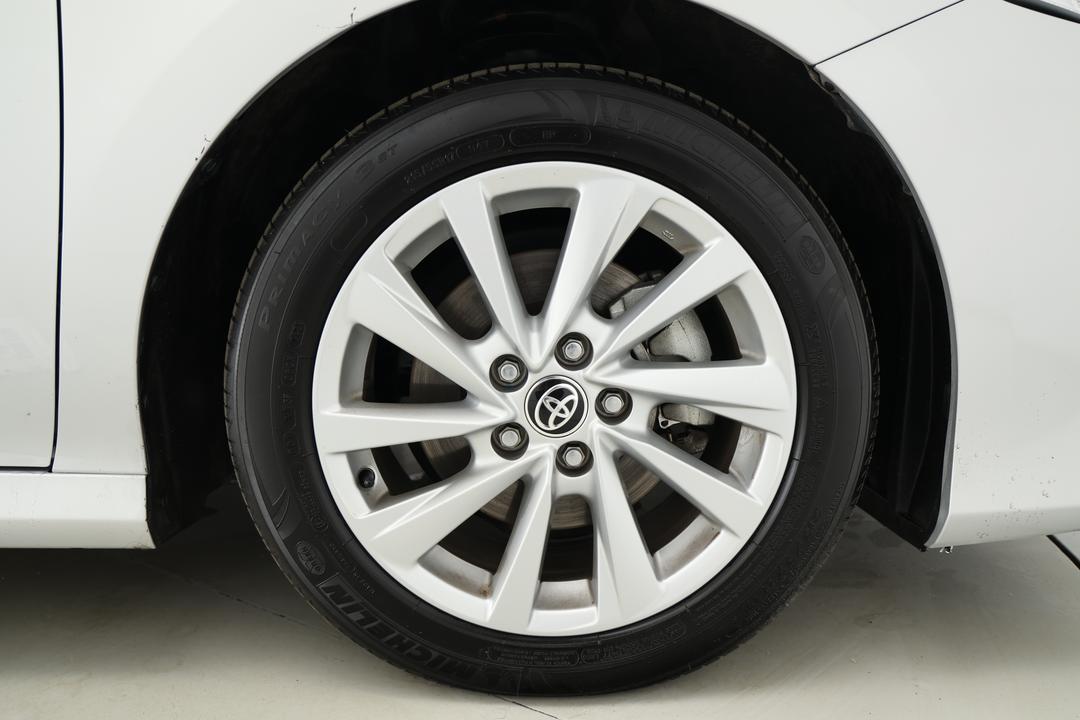 2024 Toyota Camry Ascent, Automatic, 47235 km, Right Front Wheel