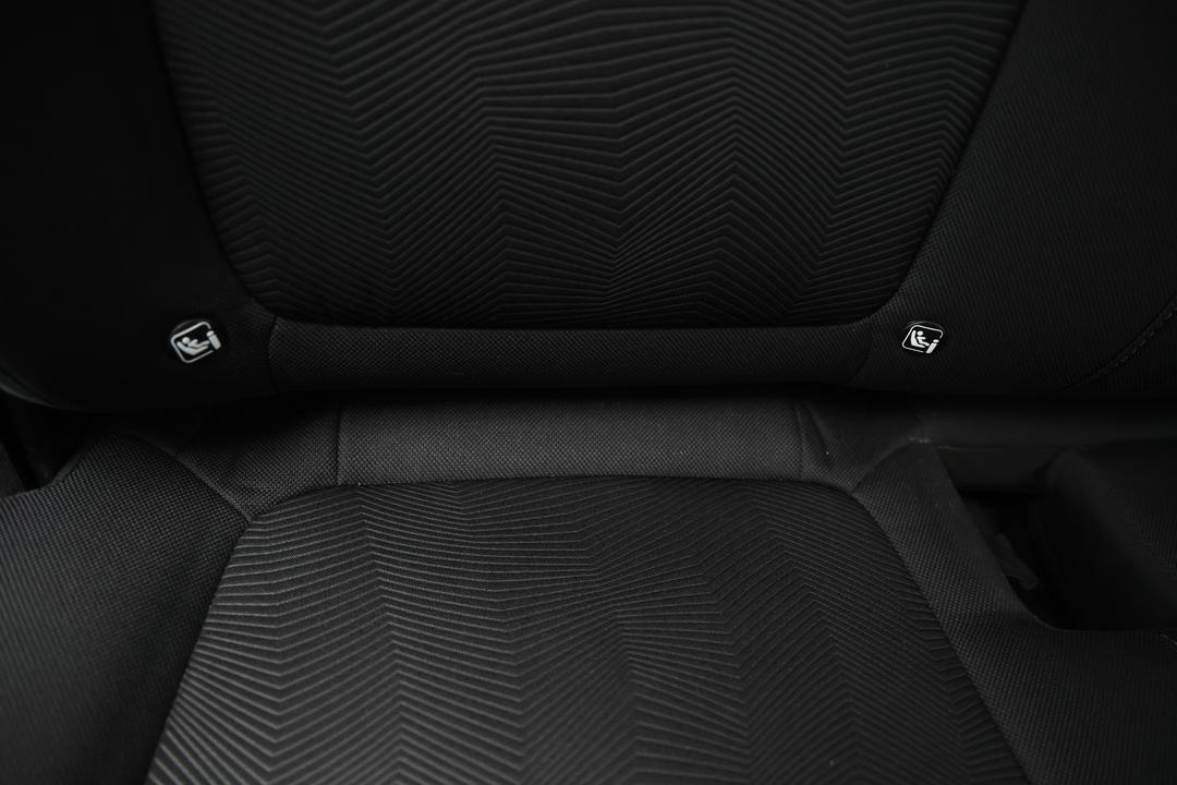 2021 Isuzu D-MAX Ls-m (4x4), Automatic, 76911 km, On-Roof Controls/Sunglass holder
