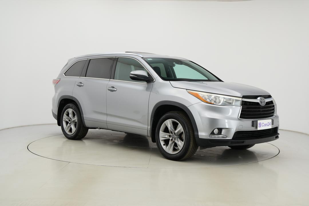 2016 Toyota Kluger Grande (4x4), Automatic, 121642 km, Right Front Diagonal (45- Degree) View