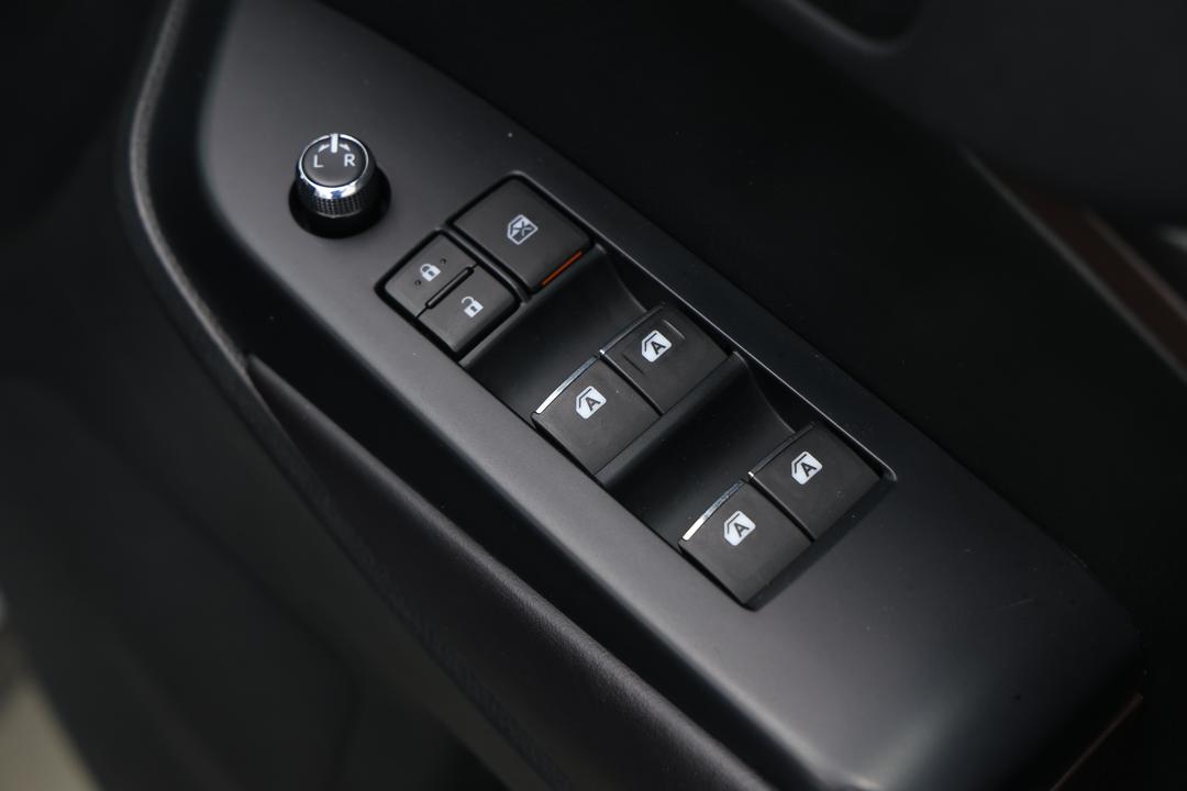 2016 Toyota Kluger Grande (4x4), Automatic, 121642 km, Service History