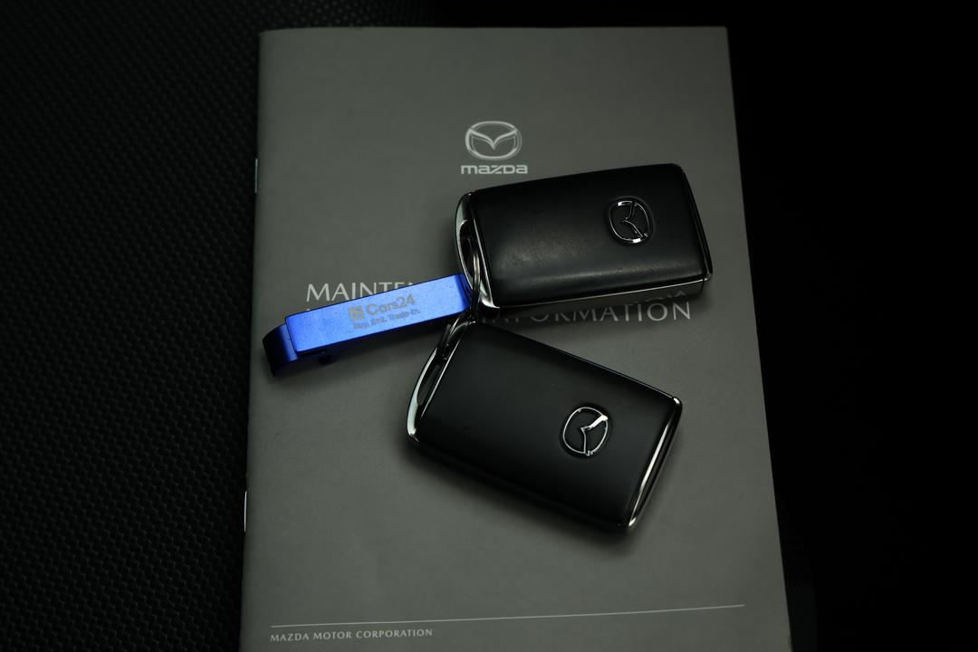 2024 Mazda CX-30 G20 Evolve (FWD), Automatic, 35994 km, Key Close-up