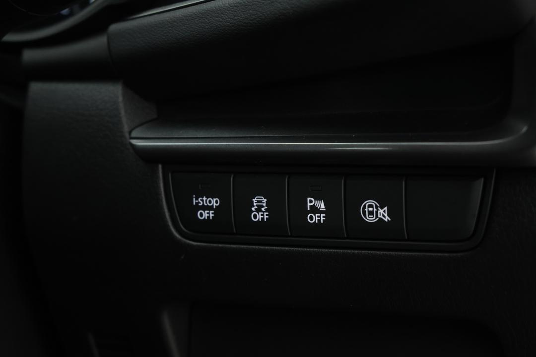 2024 Mazda 3 G20 Pure, Automatic, 32729 km, Utility Switches/Buttons