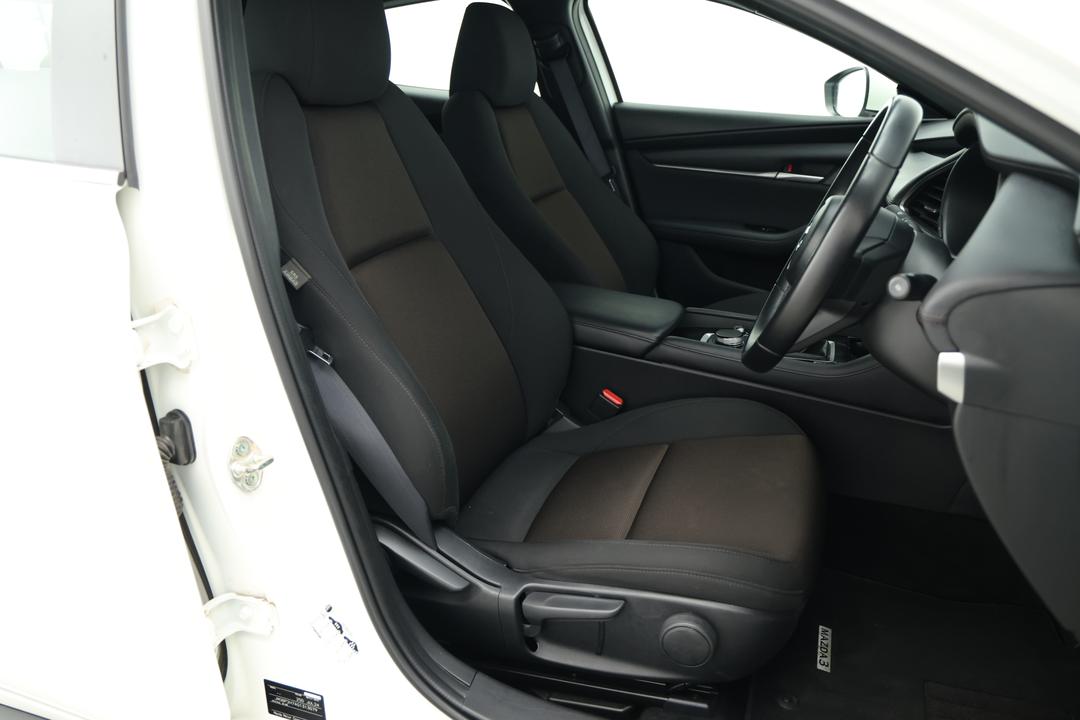 2024 Mazda 3 G20 Pure, Automatic, 32729 km, Right Side Front Door Cabin View