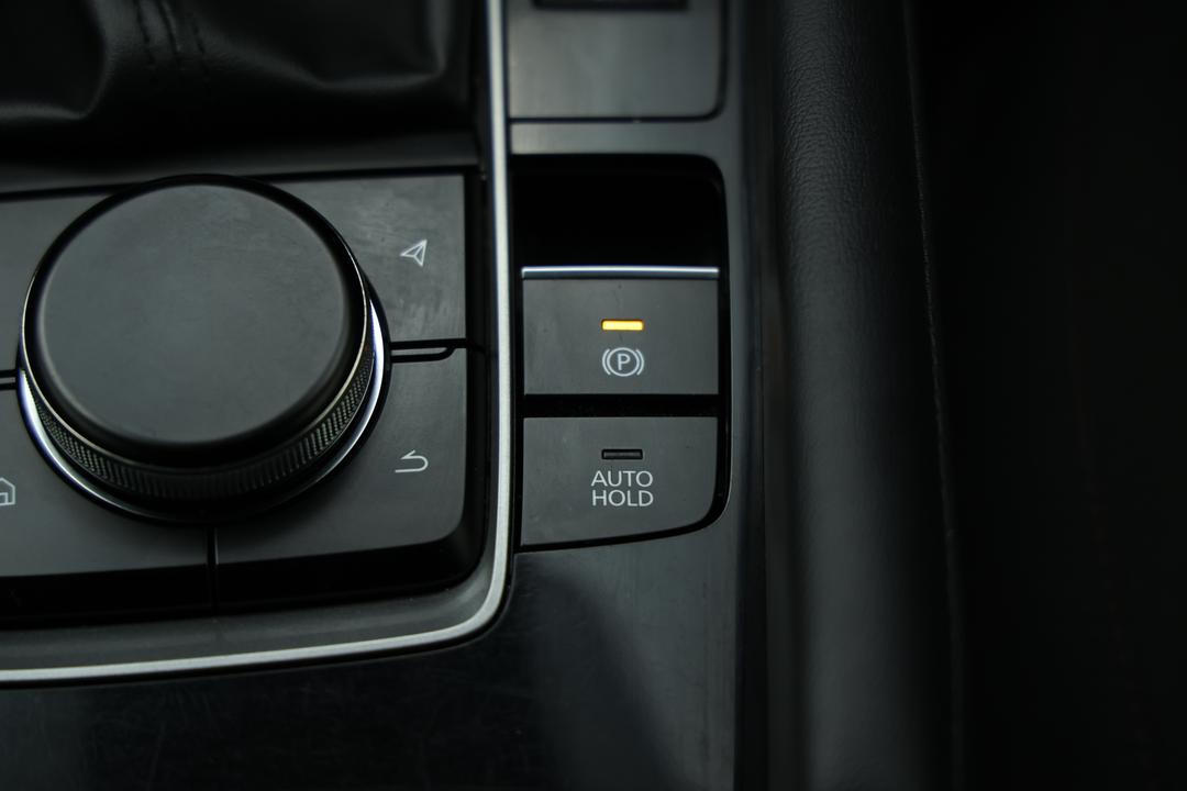 2024 Mazda 3 G20 Pure, Automatic, 32729 km, Dashboard View