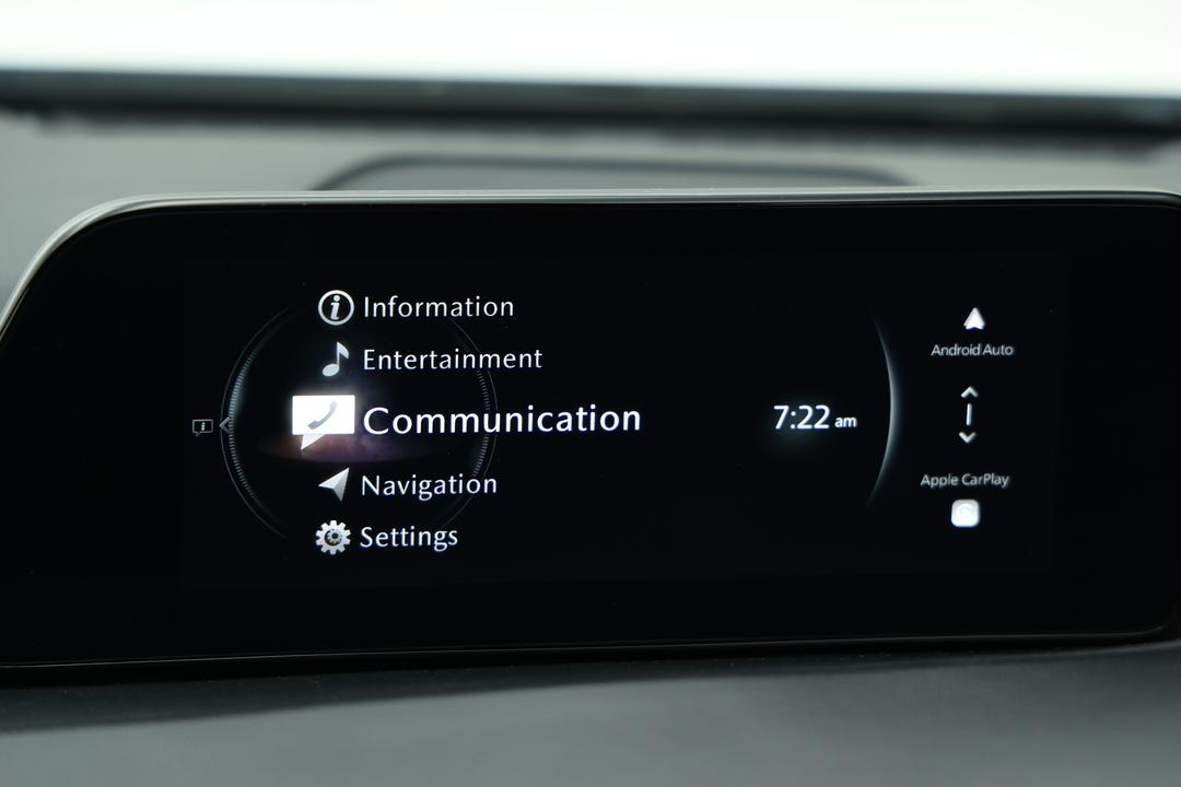 2024 Mazda 3 G20 Pure, Automatic, 32729 km, Infotainment System