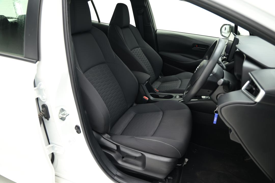2023 Toyota Corolla Ascent Sport, Automatic, 29269 km, Utility Switches/Buttons
