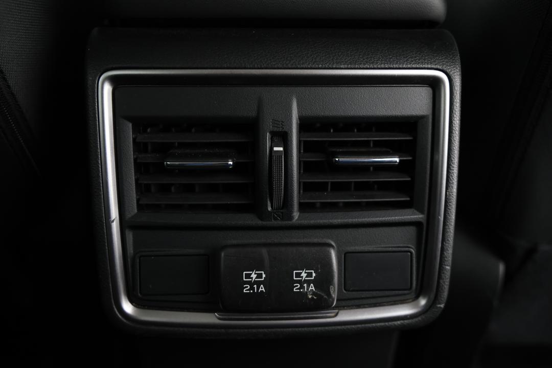 2024 Subaru Forester 2.5i (AWD), Automatic, 49213 km, Rear A/C Vent