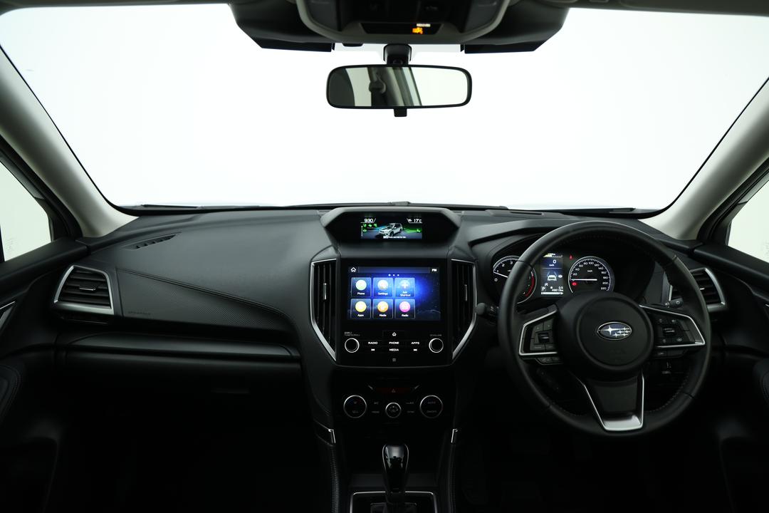 2024 Subaru Forester 2.5i (AWD), Automatic, 49213 km, Dashboard View