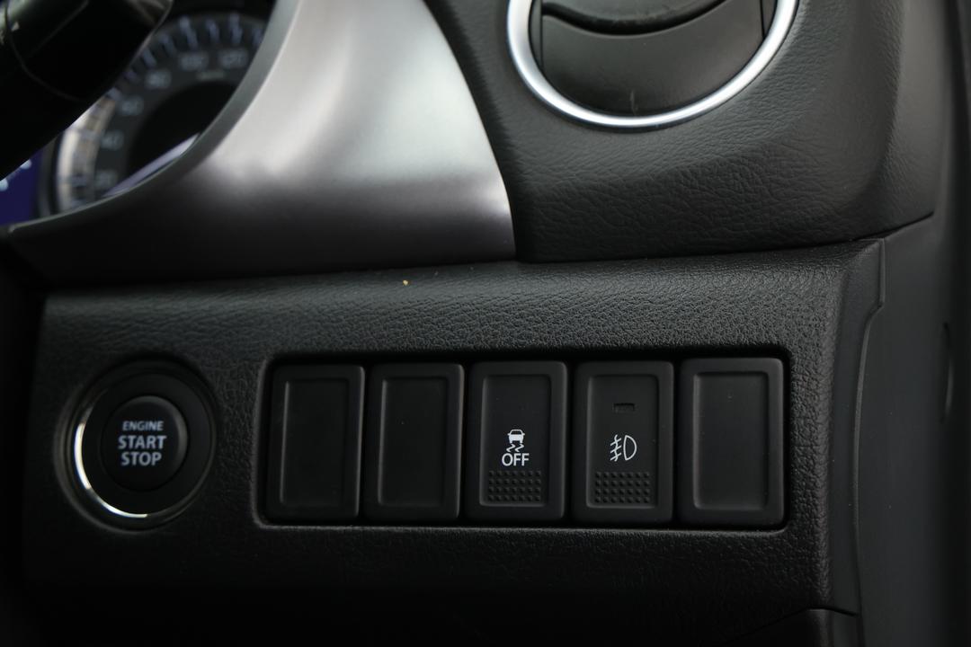 2024 Suzuki Vitara Turbo, Automatic, 34454 km, Utility Switches/Buttons