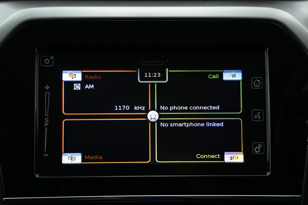 2024 Suzuki Vitara Turbo, Automatic, 34454 km, Infotainment System
