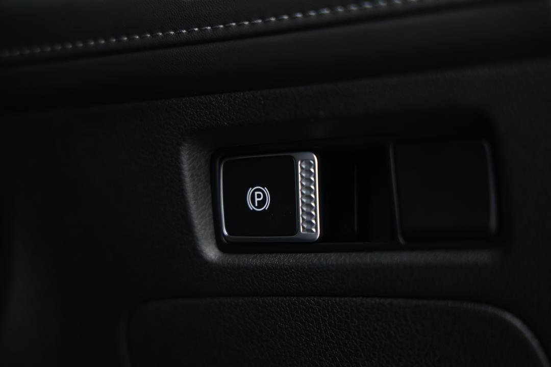 2023 Hyundai Santa Fe Elite Hev (7 Seat), Automatic, 43685 km, Drivers Side Adjustment Panel