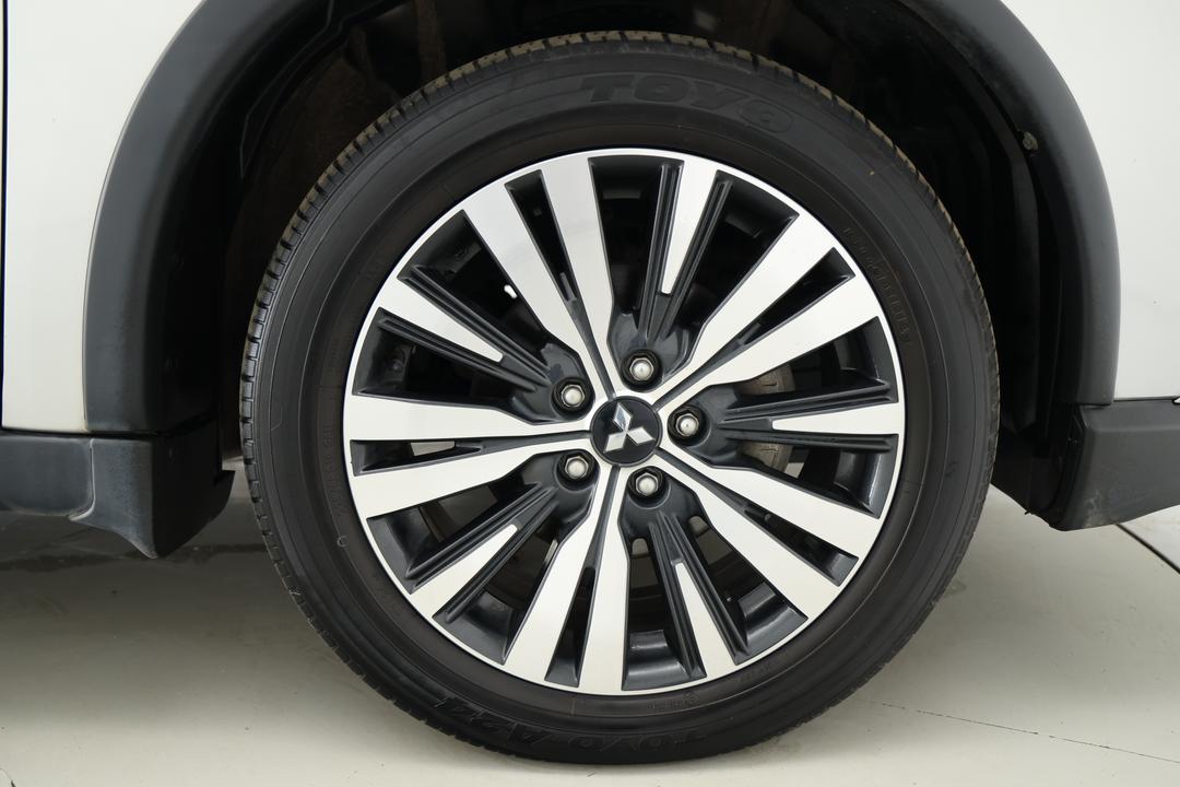 2018 Mitsubishi Outlander Es Adas 5 Seat (2WD), Automatic, 47794 km, Right Front Wheel