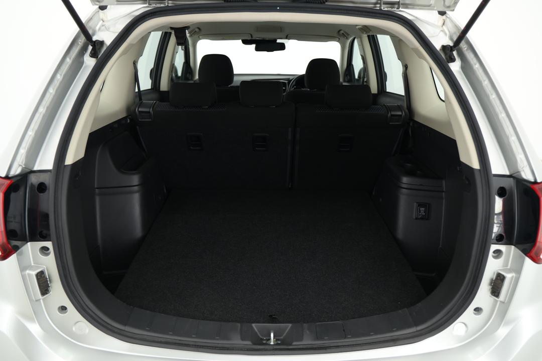 2018 Mitsubishi Outlander Es Adas 5 Seat (2WD), Automatic, 47794 km, Boot Inside View