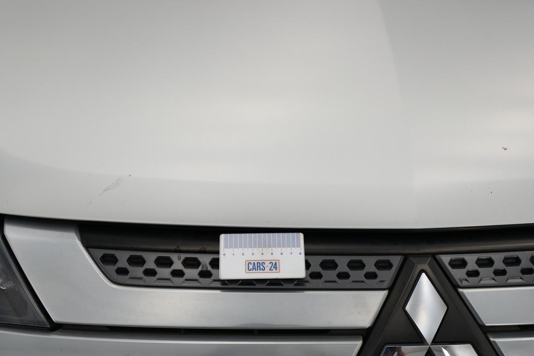 2018 Mitsubishi Outlander Es Adas 5 Seat (2WD), Automatic, 47794 km, Bonnet Scratch