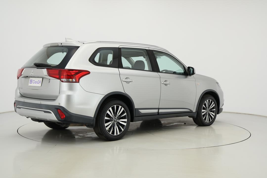 2018 Mitsubishi Outlander Es Adas 5 Seat (2WD), Automatic, 47794 km, Right Back Diagonal (45- Degree) View