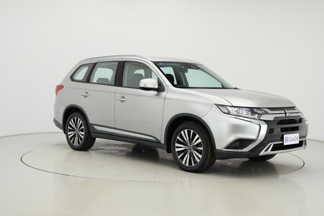 2018 Mitsubishi Outlander Es Adas 5 Seat (2WD), Automatic, 47794 km, Right Front Diagonal (45- Degree) View